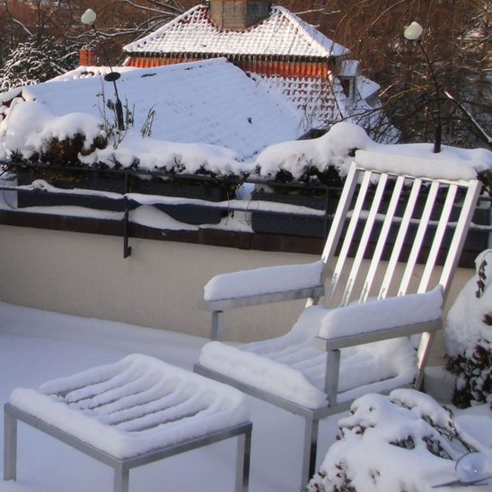 Sitzgarnituren aus Edelstahl  Sitzgarnituren aus Edelstahl