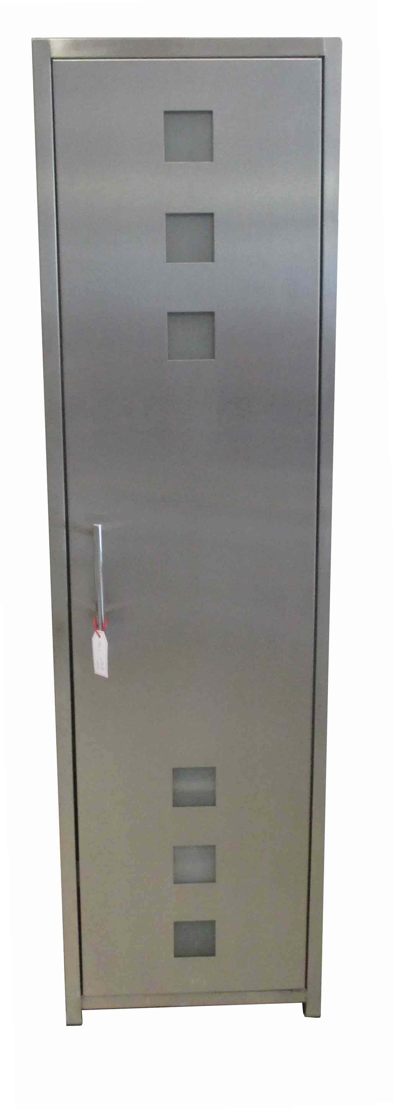 Gartenschrank aus Edelstahl nach Wunsch