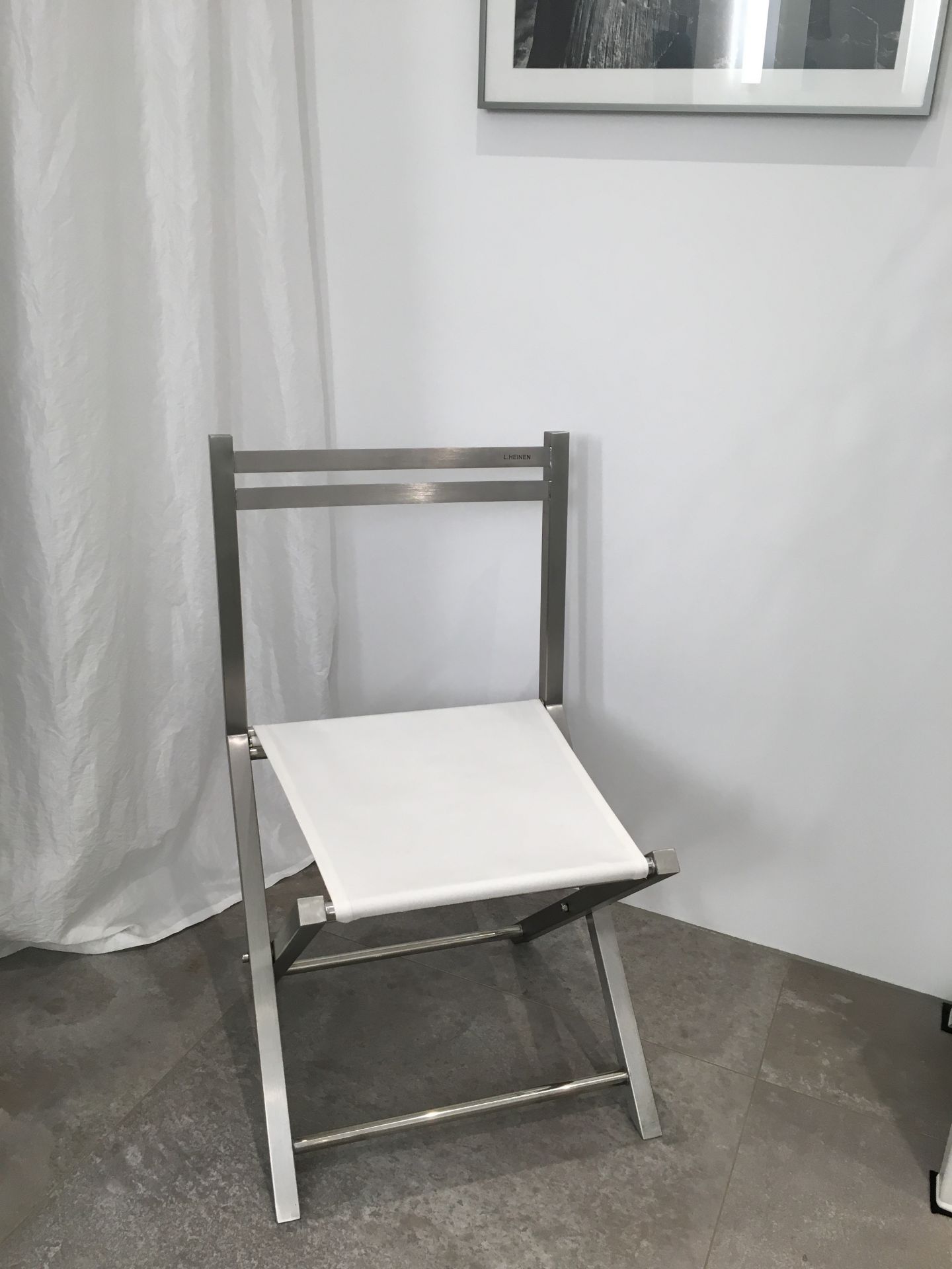 Klappstuhl aus Edelstahl – Kategorie 1 Klappstuhl aus Edelstahl – Kategorie 1