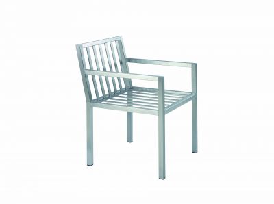 Klassiker-Stuhl aus Edelstahl Klassiker-Stuhl aus Edelstahl